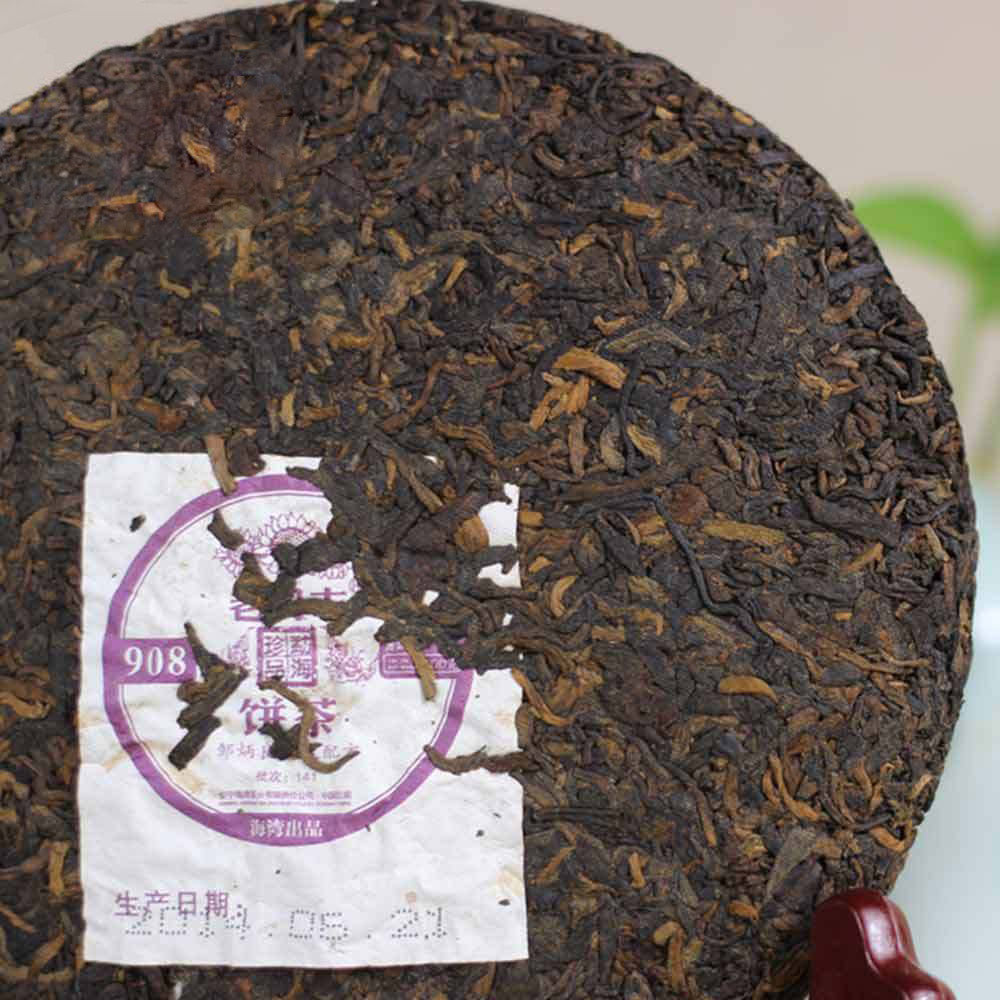 Haiwan 2014 Shu Pu-erh Tea 908 Menghai Tea Area Batch 141 Aged Trees Ripe Pu-erh Tea From Yunnan Tea Cake