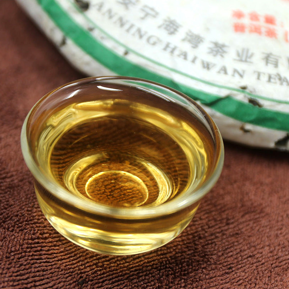 2010 Haiwan Raw Pu-erh Menghai tea Yunnan Arbor Sheng Pu-erh 357g