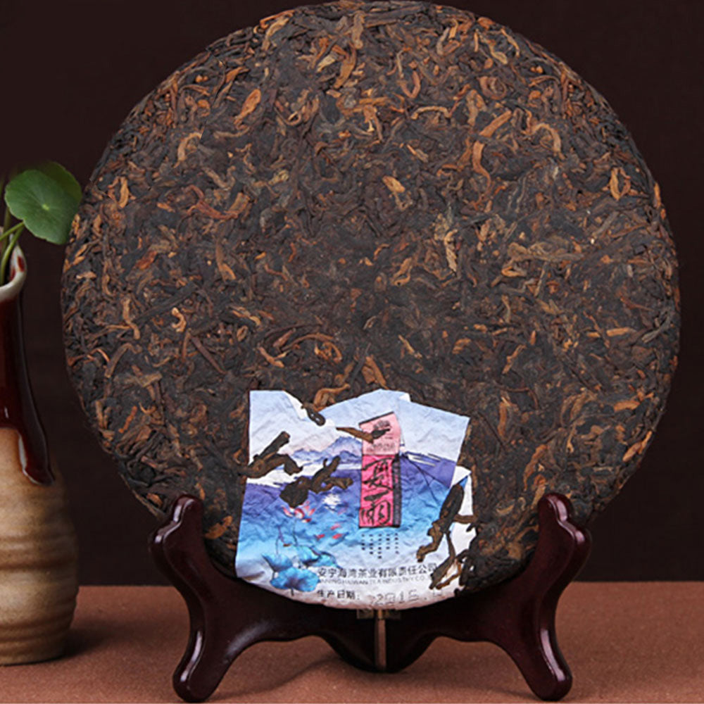 Haiwan 2016 Shu Pu-erh Tea "Summer" Four Seasons Tea Series "Xia Yu" Ripe Pu-erh Tea Cake 400g