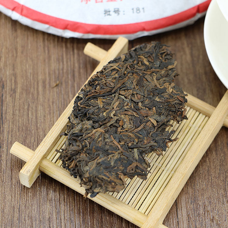 Haiwan 2018 Shu Pu-erh Tea Menghai Tea Area Batch 181 Special Product Ripe Pu-erh Tea Cake 400g